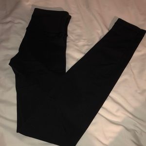 black lulu wonder under